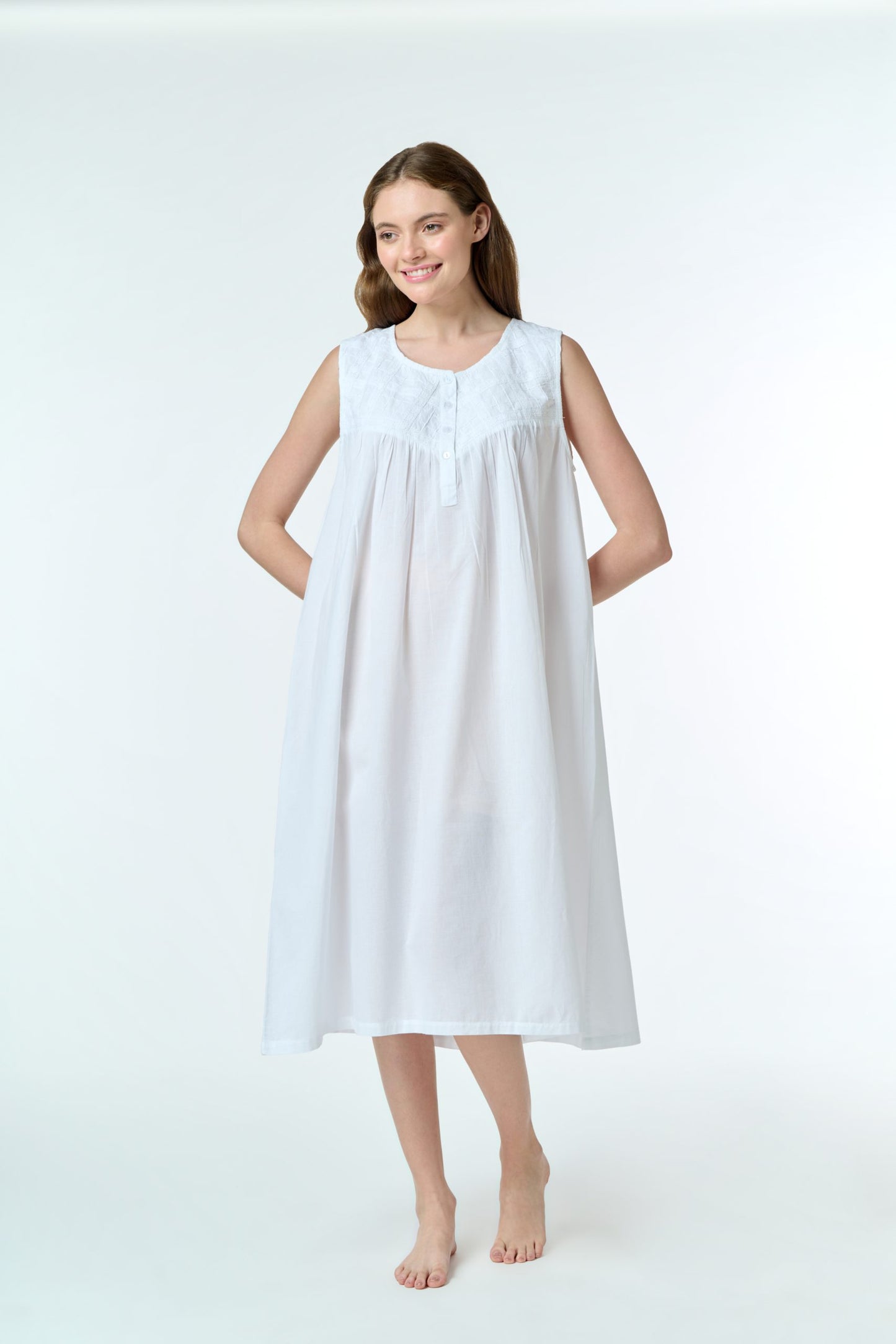 Arabella White Cotton Nightie MD27