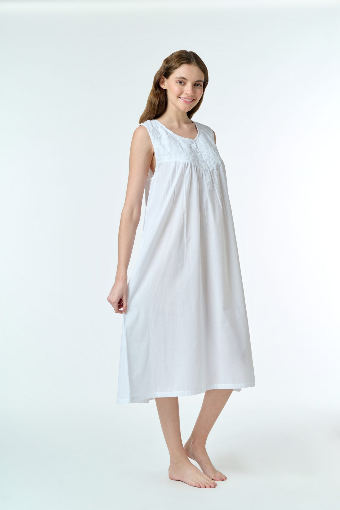 Arabella White Cotton Nightie MD27