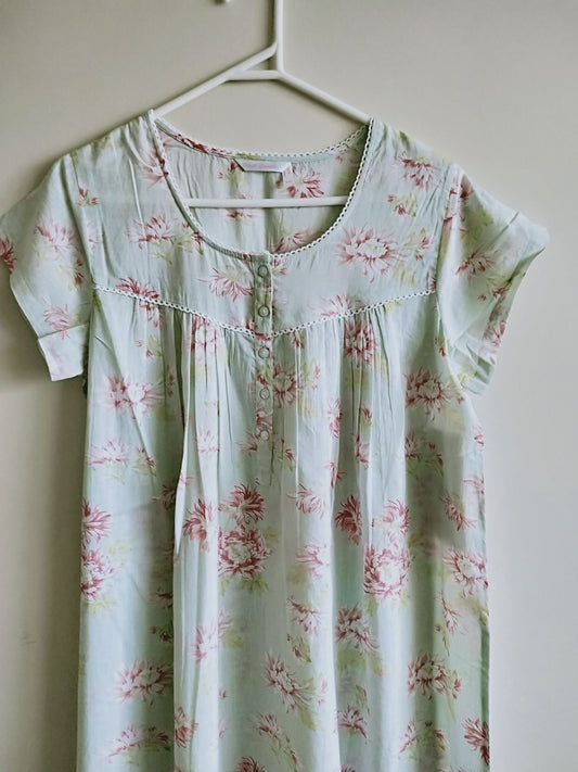 French Country "Mums" Cotton Voile Nightie FCF644V