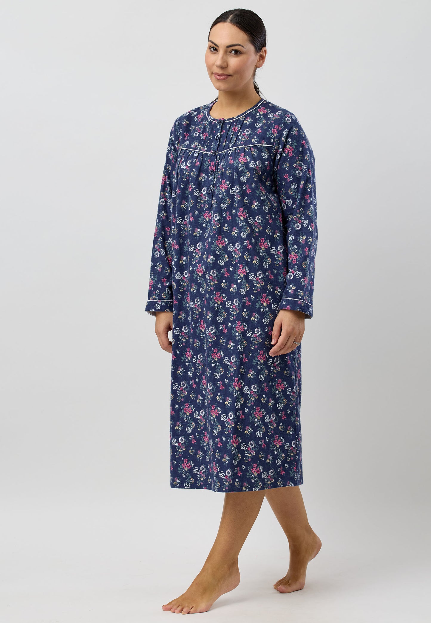 Schrank Mid Length Cotton Flannelette Nightie in Navy SK611C5