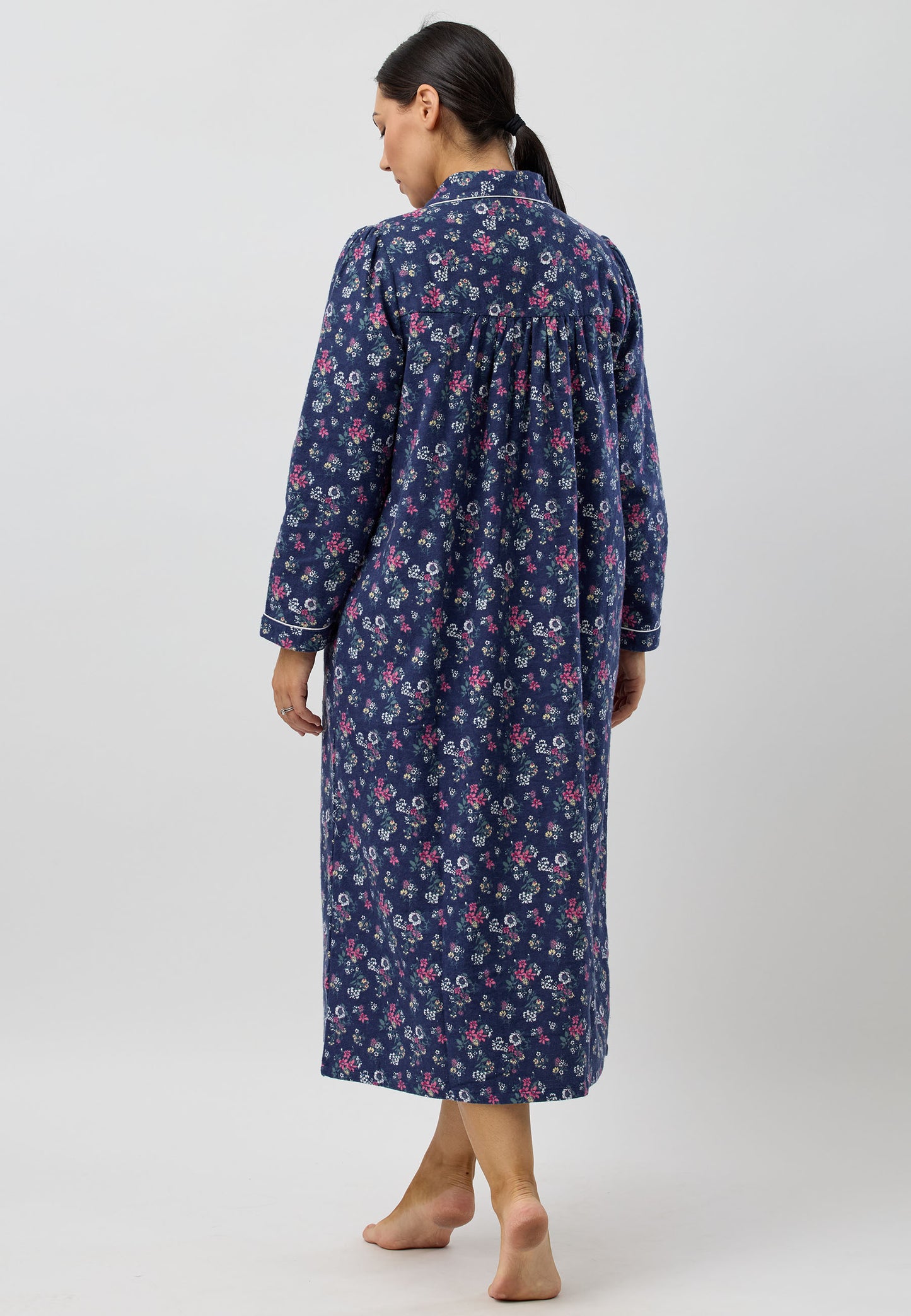 Schrank Long Cotton Flannelette Nightie in Navy SK612C5