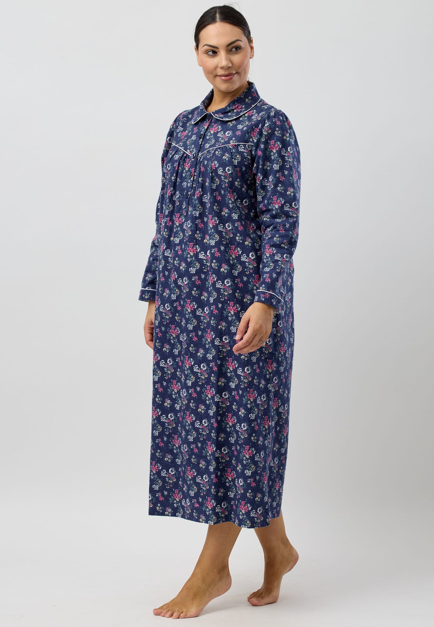 Schrank Long Cotton Flannelette Nightie in Navy SK612C5