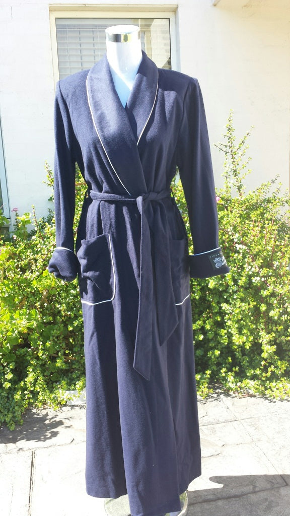 Kaye Jones Cashmere & Wool Shawl Collar Dressing Gown KCG609 | ladies women's woollen dressing gowns online Australia | wool dressing gowns for women Australia  | ladies winter dressing gown Australia | Ladies long winter dressing gown Australia