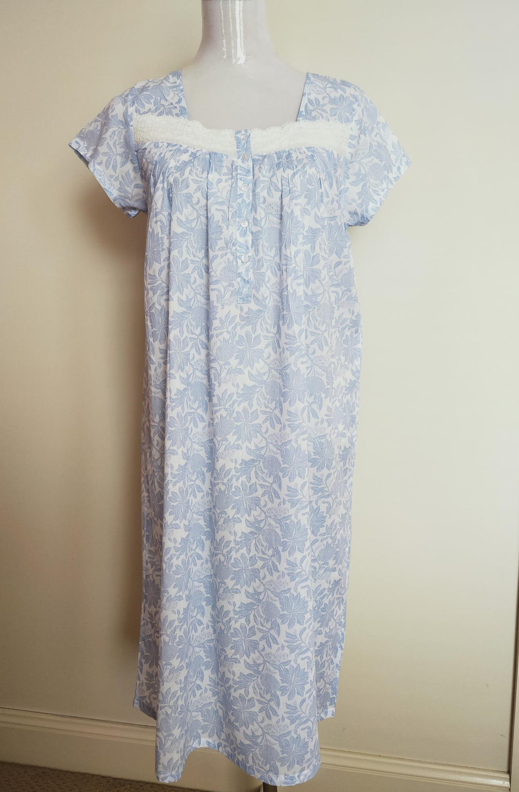 French Country Nightwear capped sleeve pure cotton voile summer nightie online Sydney Australia FCY204V