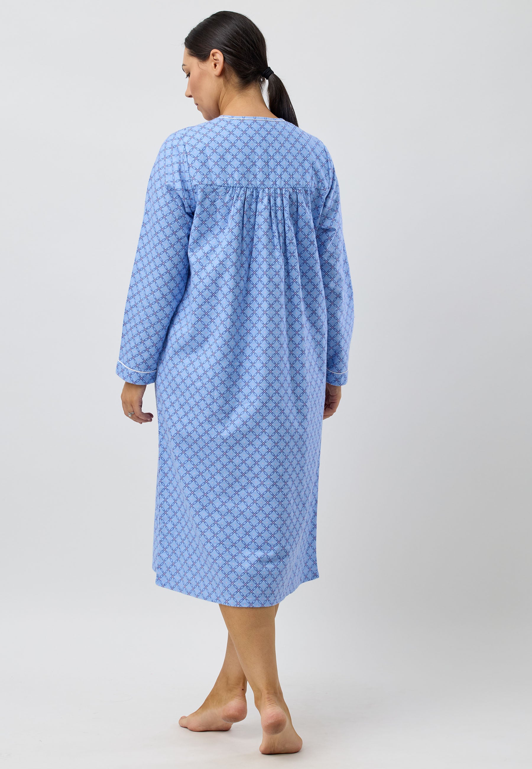 Schrank Mid Length Cotton Flannelette Nightie in Blue Lattice SK611L5