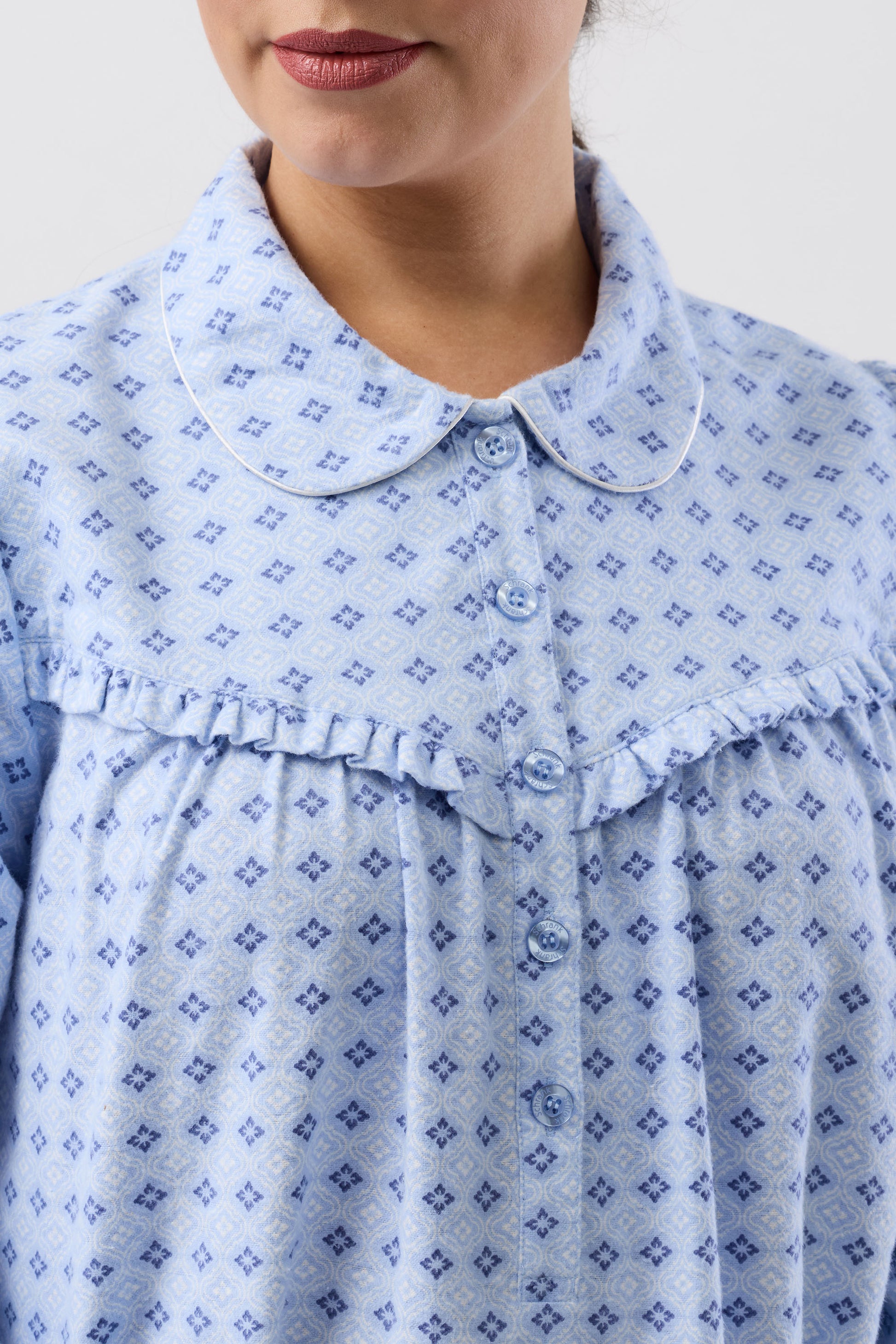 Schrank Fleur de Lys Long Cotton Flannelette Nightie in Blue SK618F6
